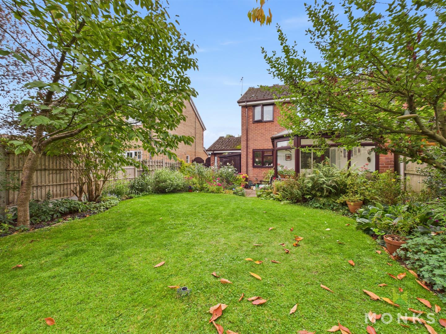 4 Nursery Close, Oswestry, SY11 4LZ For Sale 4 Nursery Close, Oswestry, SY11 4LZ For Sale